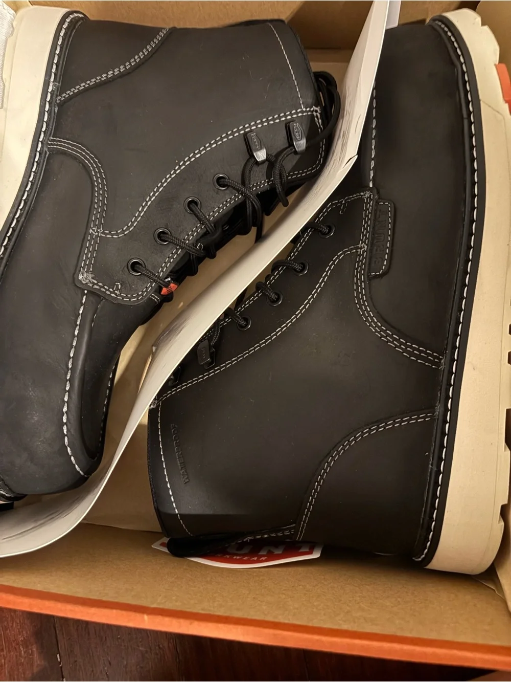 Brunt Boots (10.5M)